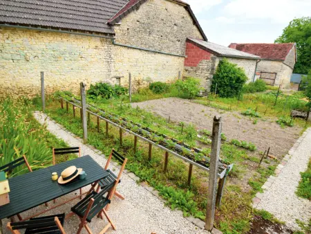 Gîte Chez Maria avec jardin bio à Celles-sur-Ource : photo 13