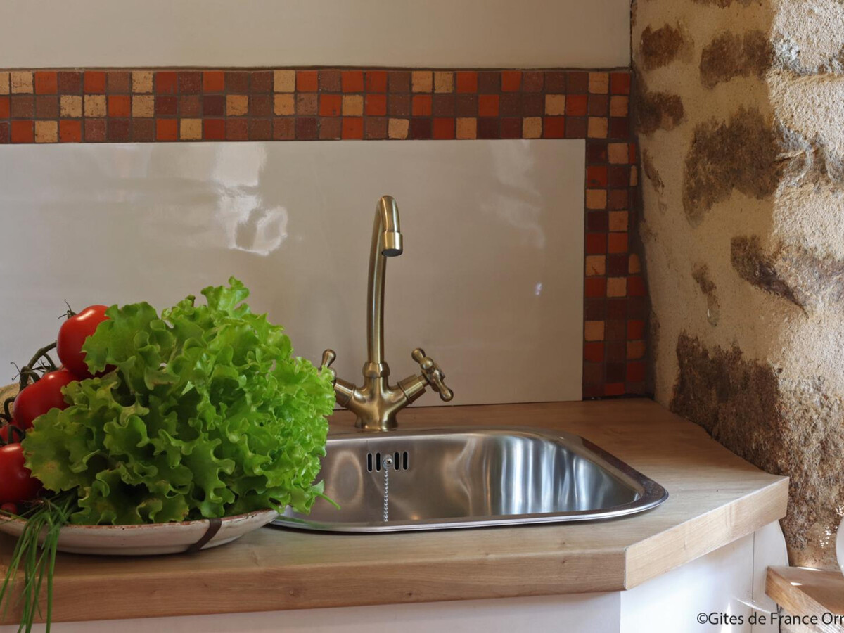 Maison du 15ème siècle avec jardin à Athis-Val de Rouvre - Photo 10