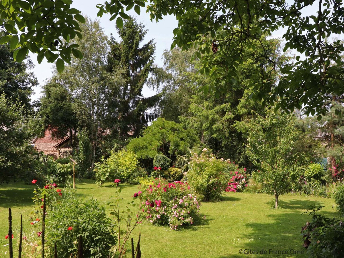 Maison du 15ème siècle avec jardin à Athis-Val de Rouvre - Photo 29