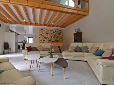 Gîte familial 14 pers. avec sauna et 1 ha de jardin : photo 5