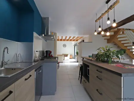 Gîte familial 14 pers. avec sauna et 1 ha de jardin : photo 6