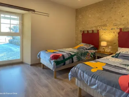 Longère Percheronne spacieuse avec jardin et spa en option - Photo 14