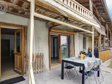 Gîte confortable à la ferme avec terrasse en campagne - Photo 1
