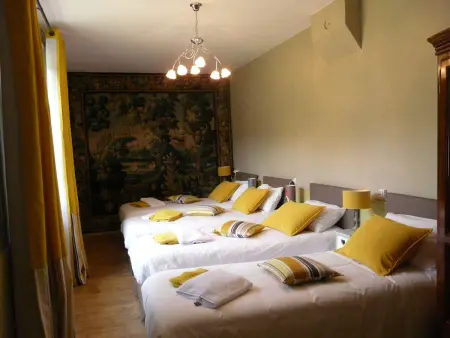 Gîte de charme aux douves, 12 personnes, près de Chartres : photo 8