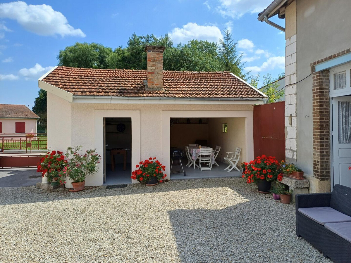 Gîte 6 pers. Mailly-le-Camp, terrain clos et terrasse couverte - Photo 16