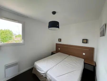 Maison 2 chambres au calme avec piscine, proche plages et commerces - Photo 8