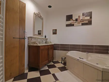 Maison authentique près d'un étang avec animaux acceptés, linge et ménage inclus - Photo 16