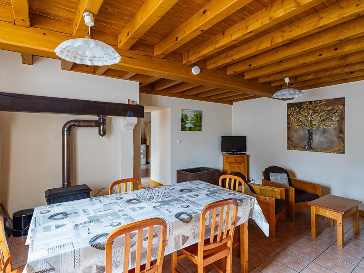 Gîte 116 m² pour 6-7 pers, cheminée et terrasse - Photo 3