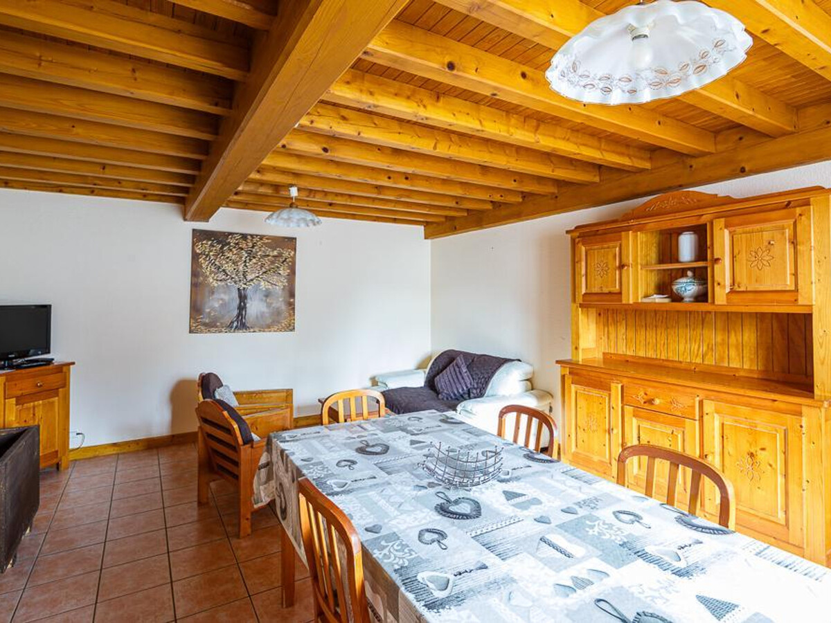 Gîte 116 m² pour 6-7 pers, cheminée et terrasse - Photo 4