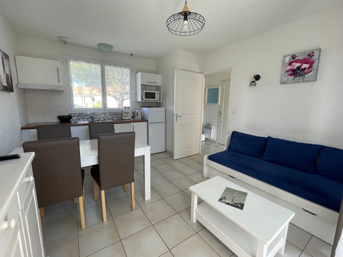 Maisonnette 4 pers, terrasse privée et accès piscine chauffée - Photo 6