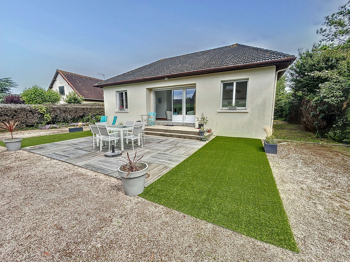 Maison 3 chambres plain pieds, jardin clos à Jullouville - Photo 2