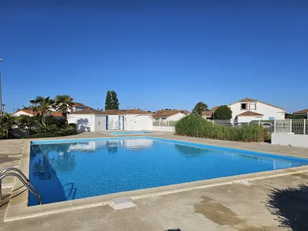 Maisonnette 5 pers, piscine incluse, Maison 5 personnes à La Faute sur Mer - Photo 11