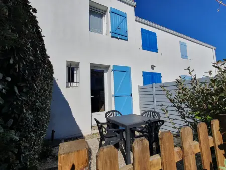 Location maison à La Faute sur Mer, Maisonnette conviviale proche plage pour 4 pers.