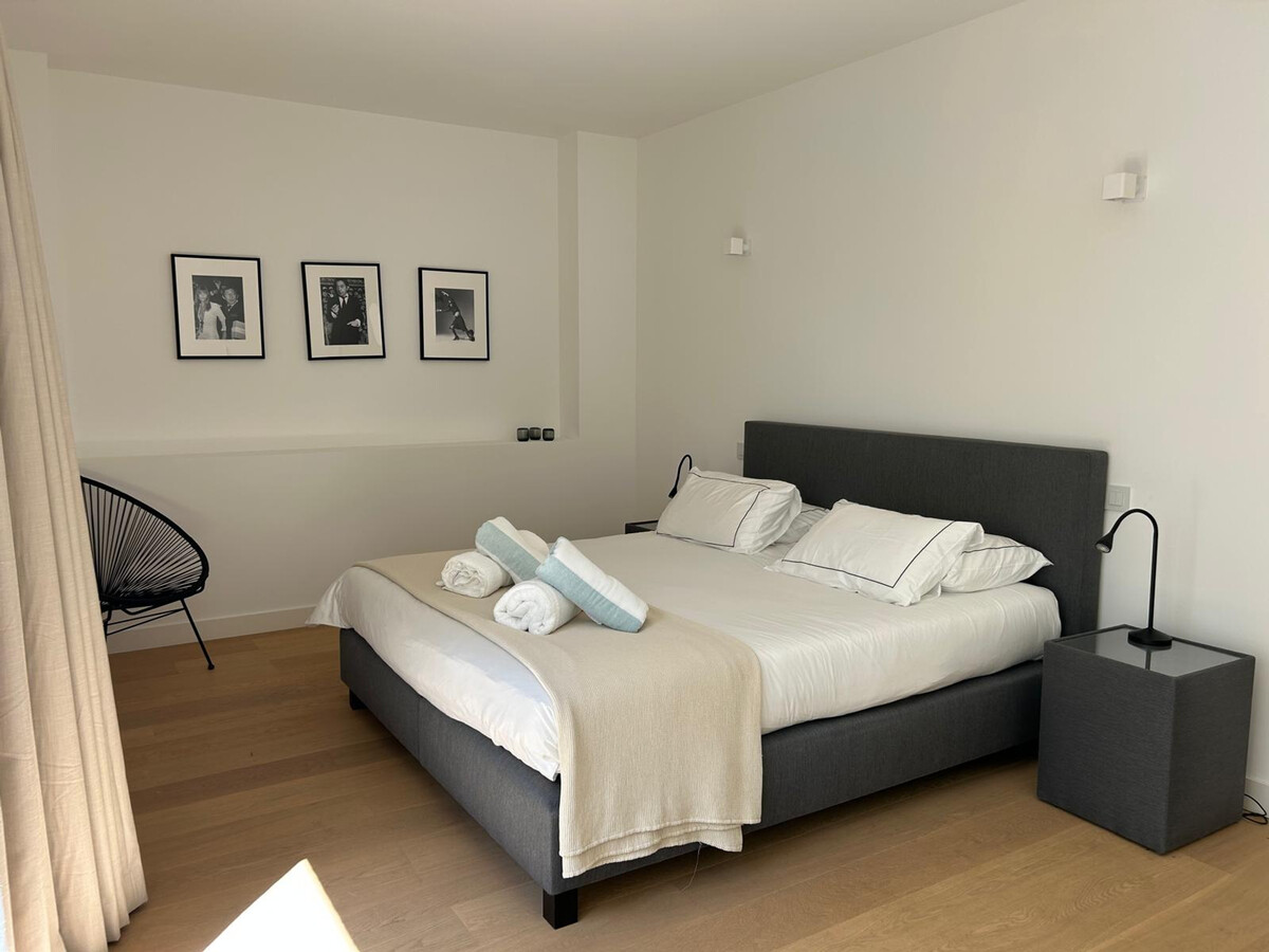 Villa contemporaine 4 chambres, piscine et pool house - Photo 16