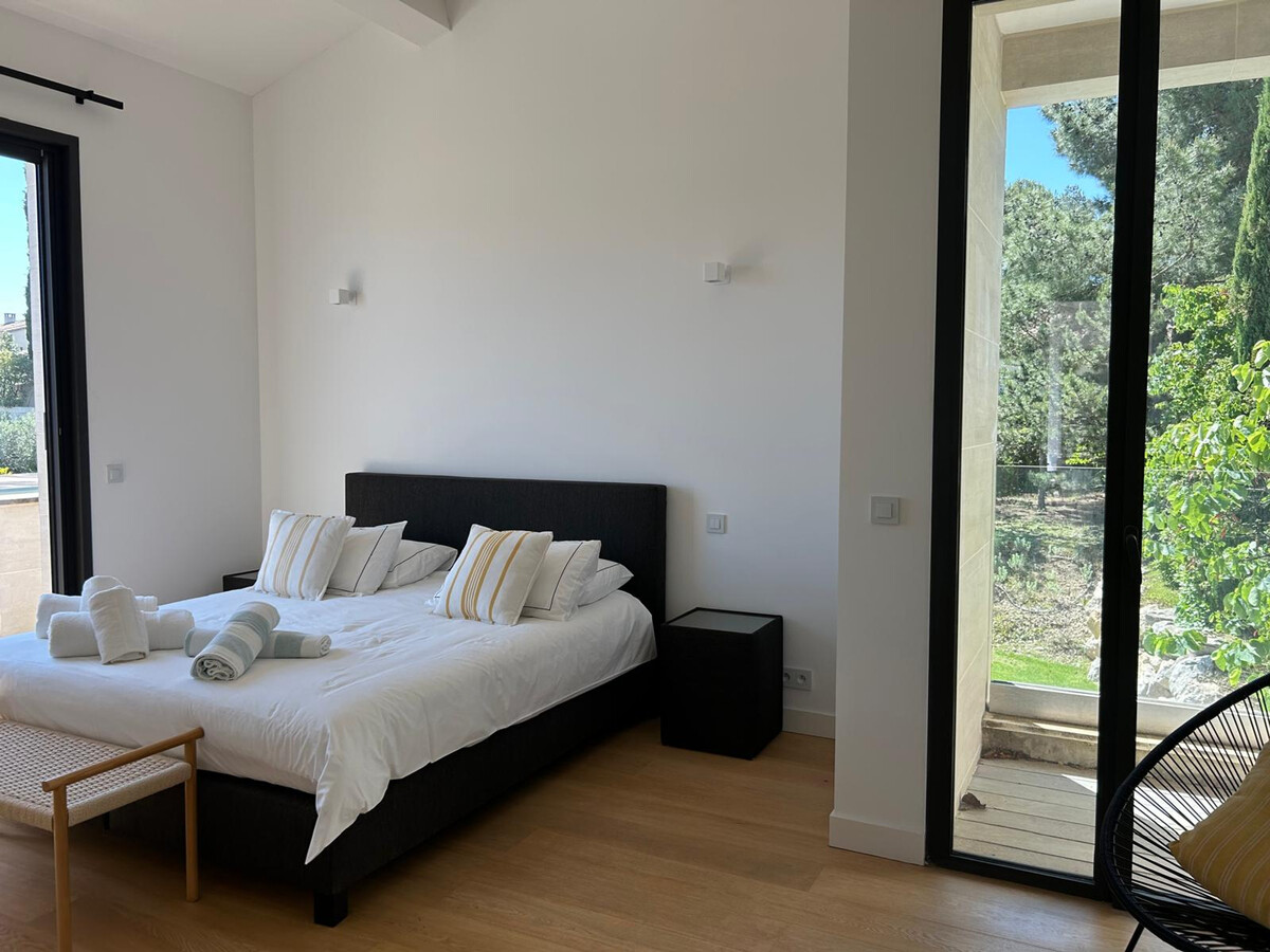 Villa contemporaine 4 chambres, piscine et pool house - Photo 20