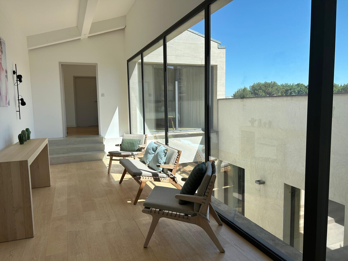 Villa contemporaine 4 chambres, piscine et pool house - Photo 23
