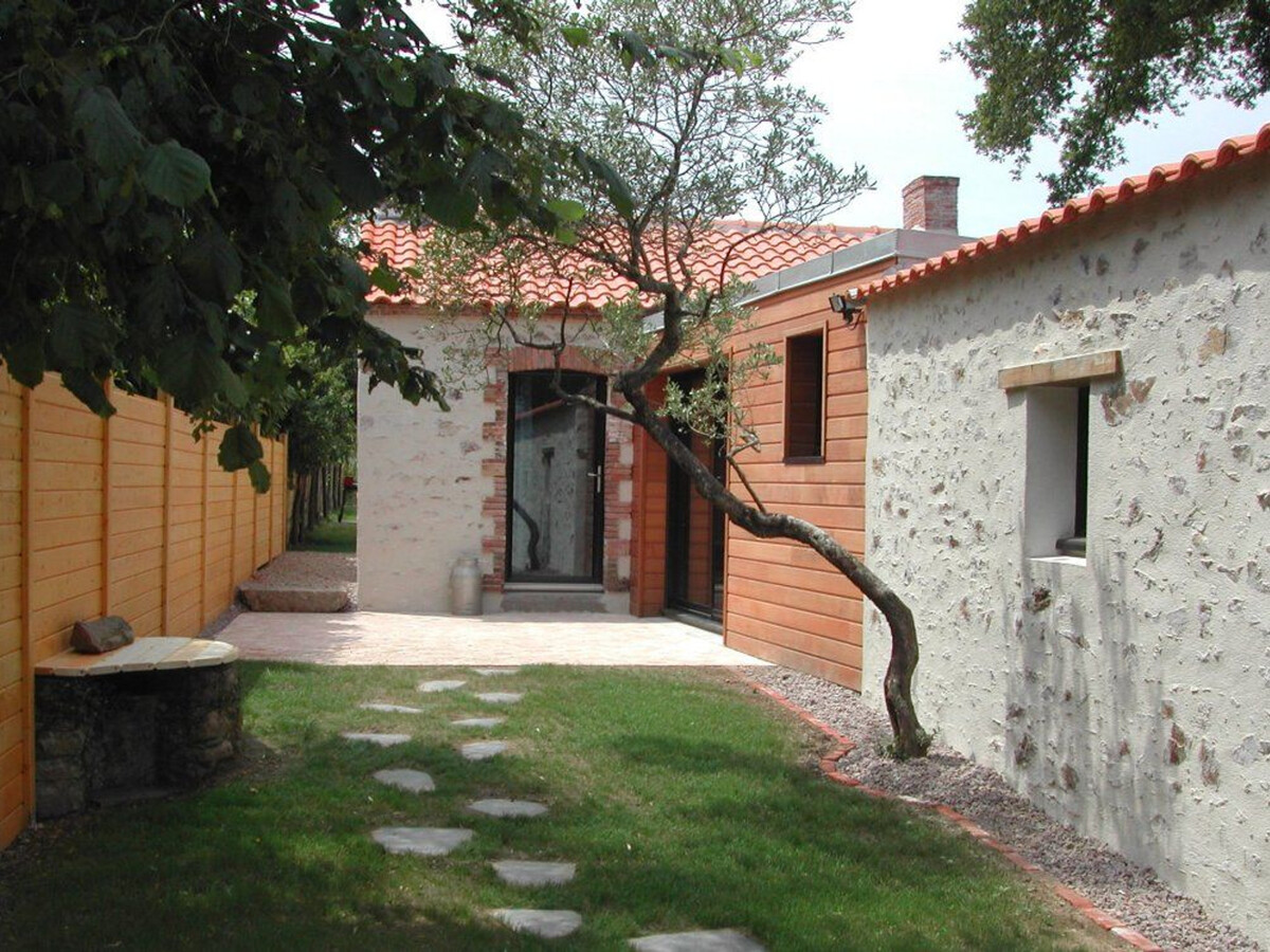 Longère en pierres avec jardin clos à Saint-Brevin-les-Pins - Photo 1