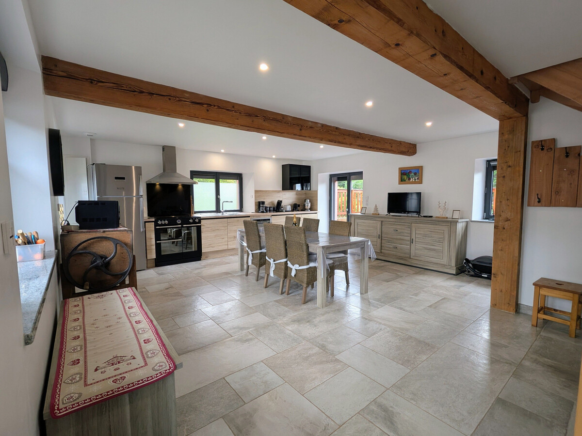 Gîte rénové 6 pers. avec terrasse forêt à Vienville - Photo 3