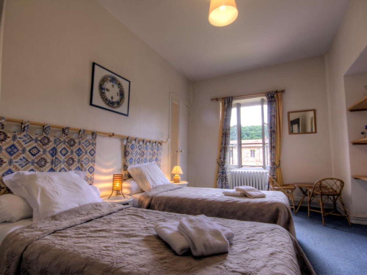 Gîte 8 pers. dans château avec parc 80ha et plan d'eau - Photo 13