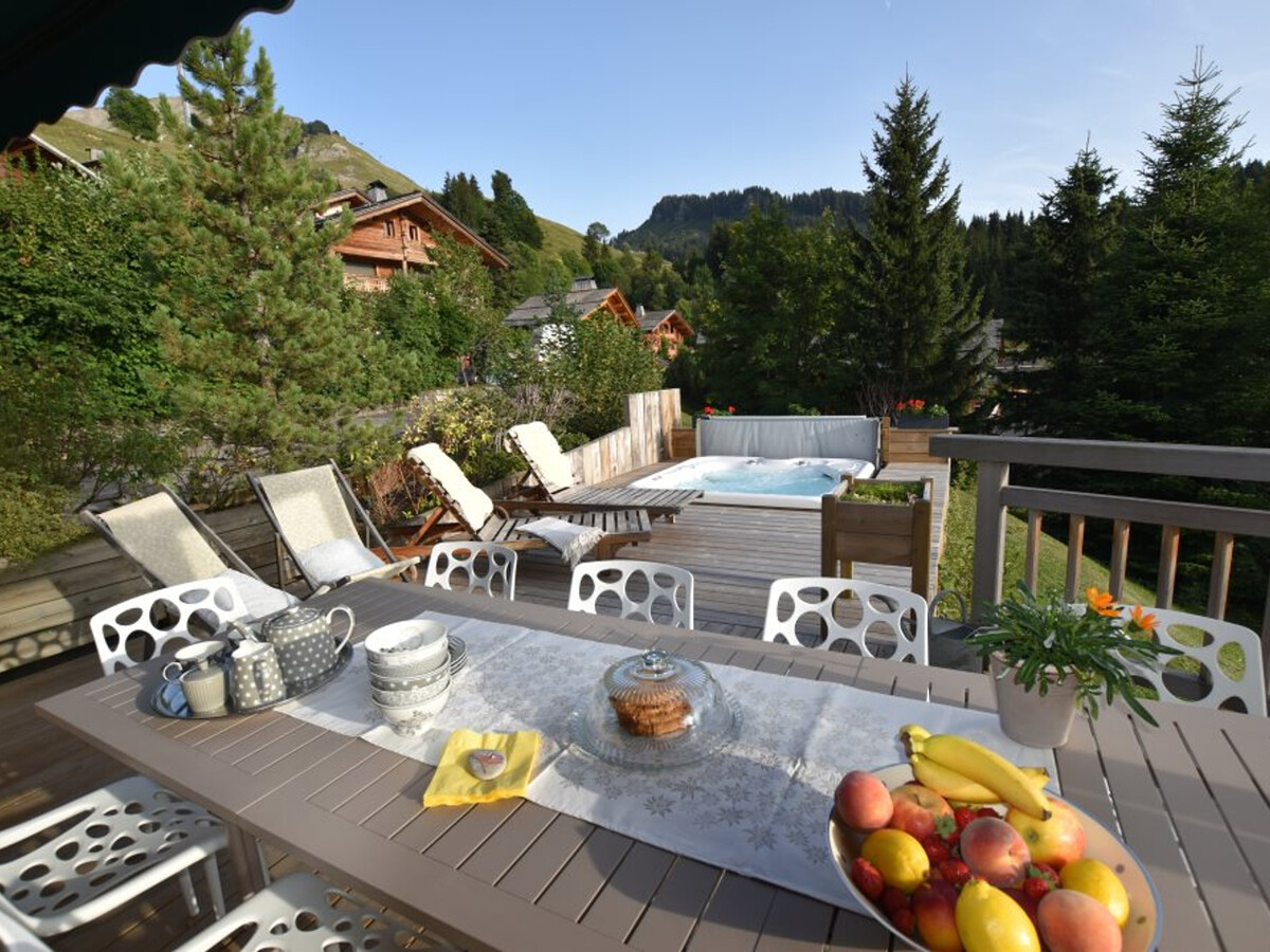Chalet d'Anne, skis aux pieds avec sauna et jacuzzi - Photo 14