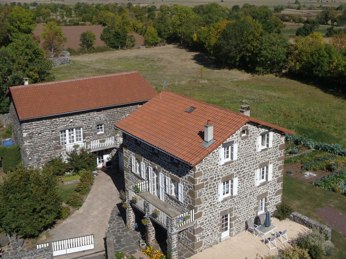 La Maison d'Amélina : gîte 6 pers. à Séneujols, tout inclus - Photo 6
