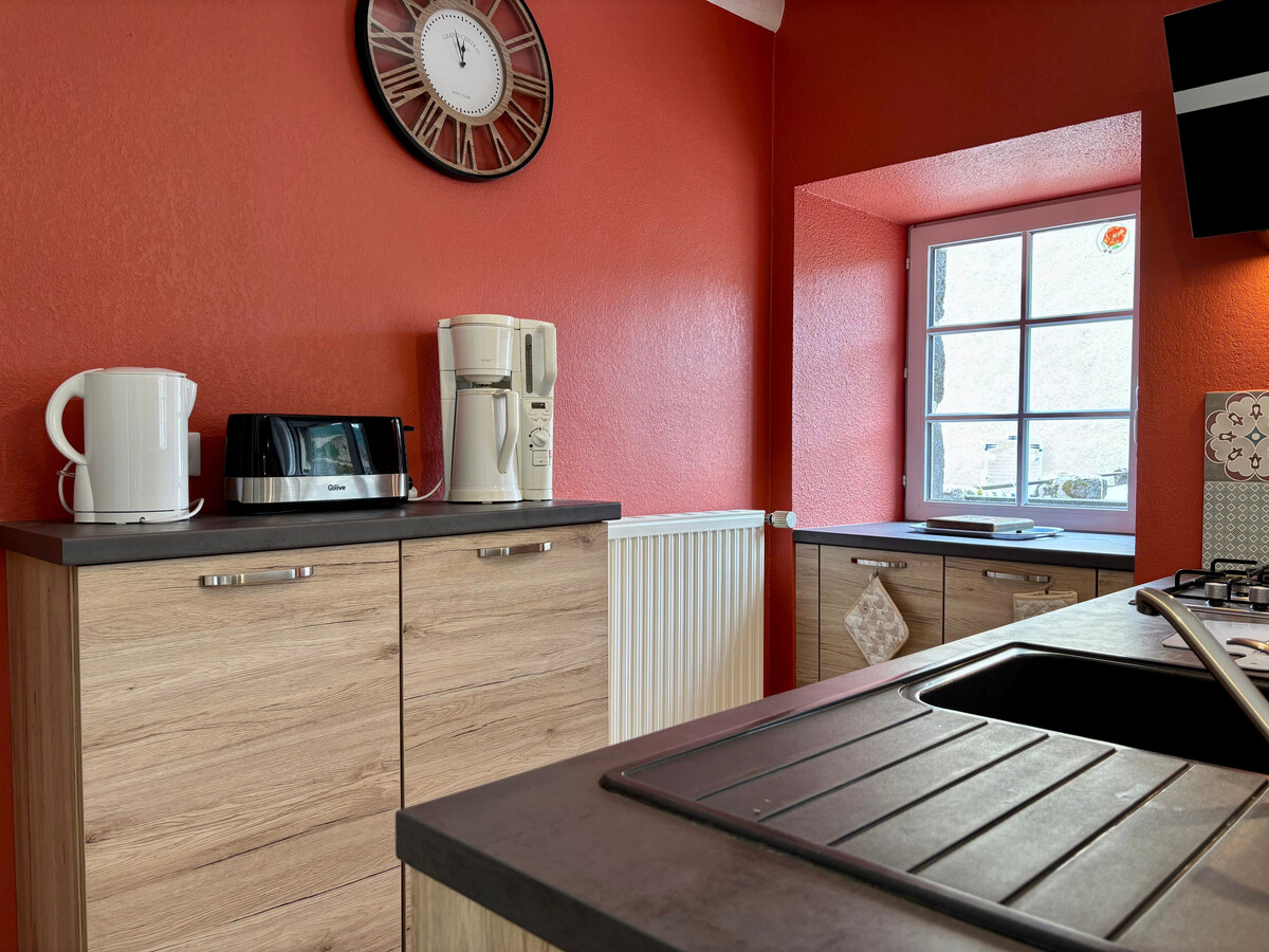 La Maison d'Amélina : gîte 6 pers. à Séneujols, tout inclus - Photo 8