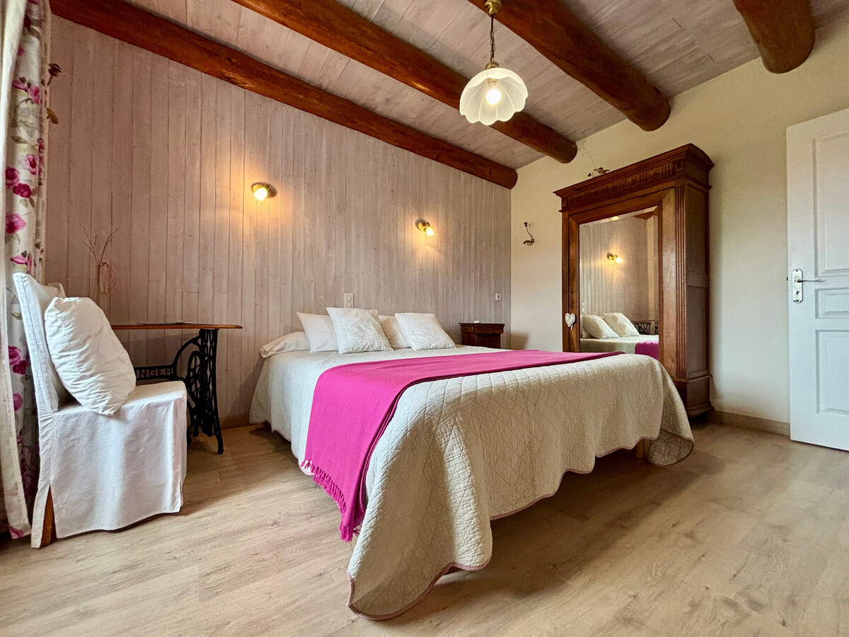 La Maison d'Amélina : gîte 6 pers. à Séneujols, tout inclus - Photo 11