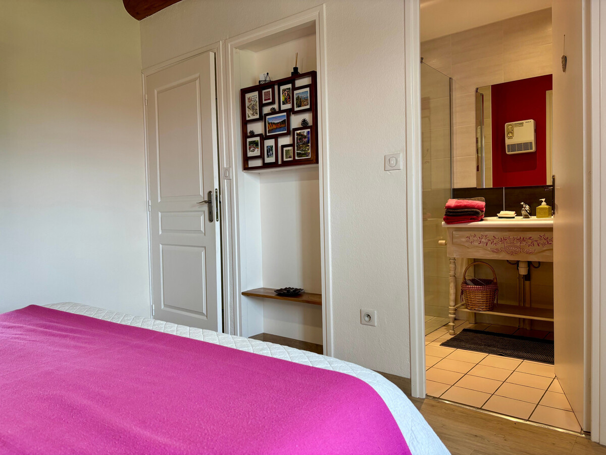 La Maison d'Amélina : gîte 6 pers. à Séneujols, tout inclus - Photo 12