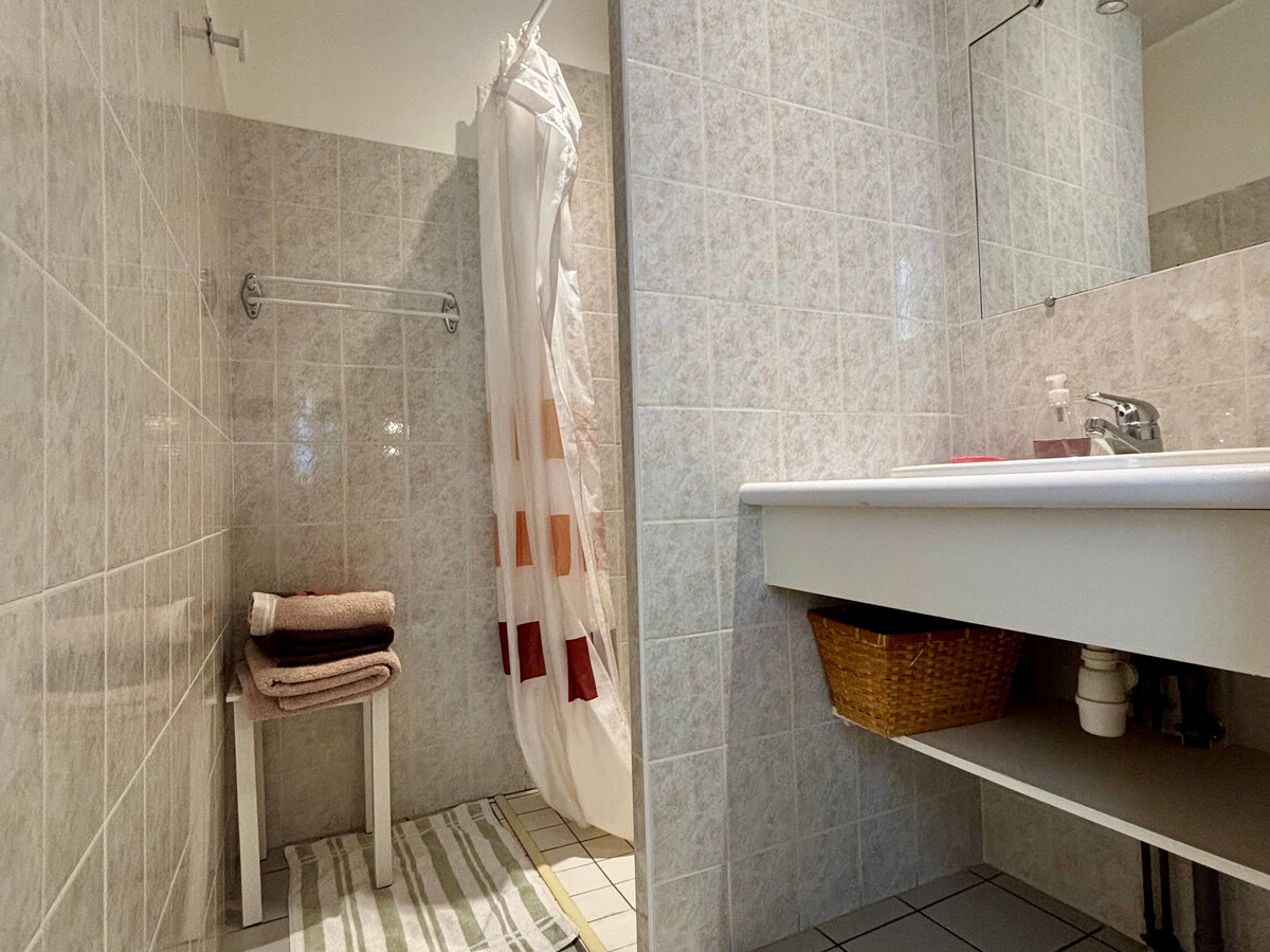 La Maison d'Amélina : gîte 6 pers. à Séneujols, tout inclus - Photo 19