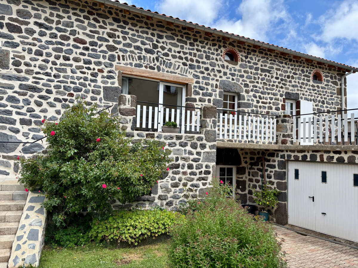 La Maison d'Amélina : gîte 6 pers. à Séneujols, tout inclus - Photo 21