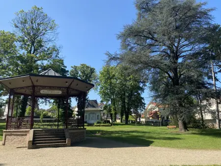 La Maison de ma Tante, gîte face au parc à Moulins : photo 26