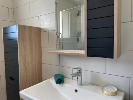 Gîte 8 personnes rénové, vue château à Pierrefitte-sur-Loire : photo 17