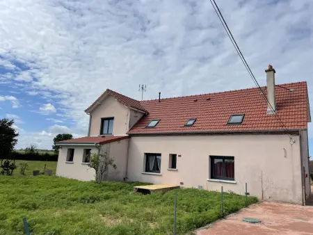 Gîte 8 personnes rénové, vue château à Pierrefitte-sur-Loire : photo 20