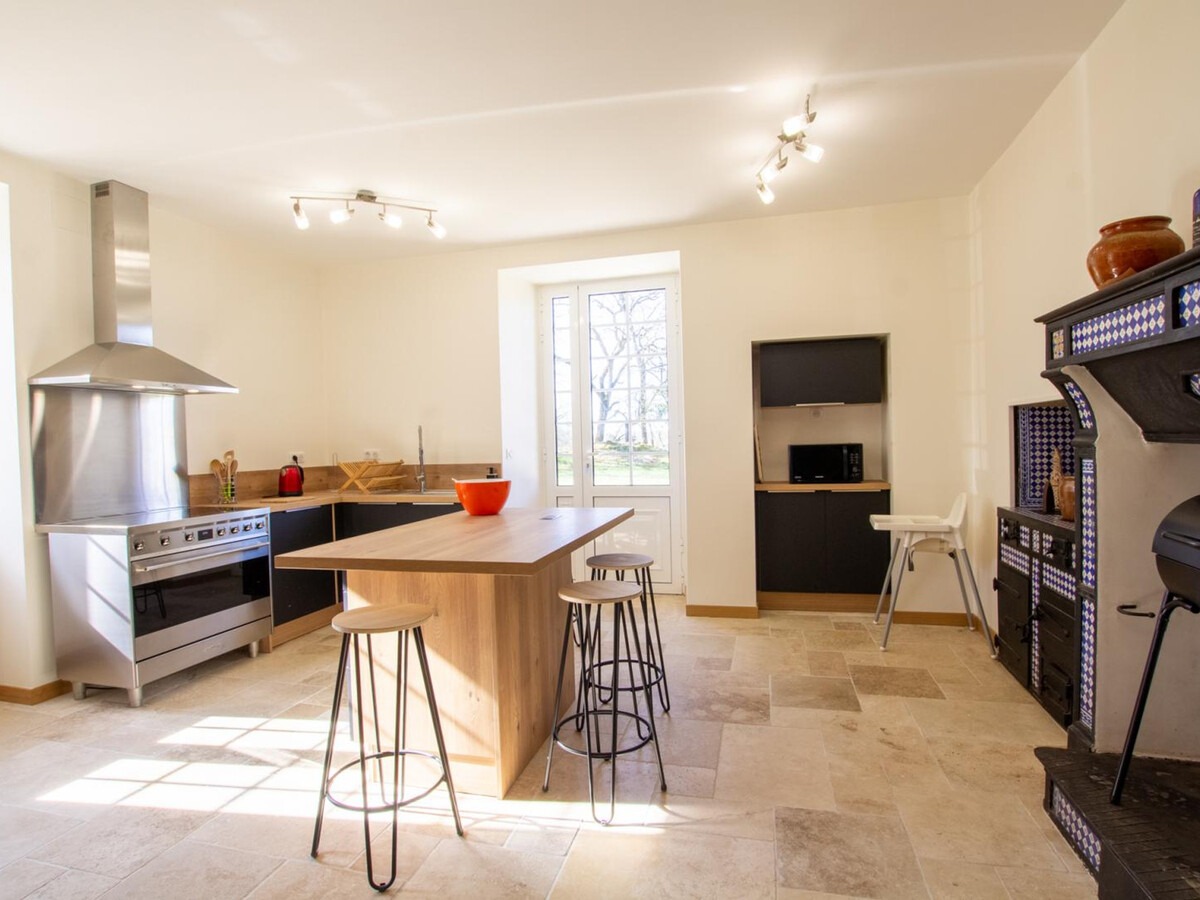 Gîte 8 pers. avec piscine privée sur 20 ha à Savignac-les-Églises - Photo 7