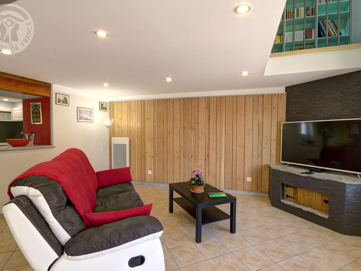 Gîte Les Lilas à Champoly, 90 m² au pied des bois - Photo 4