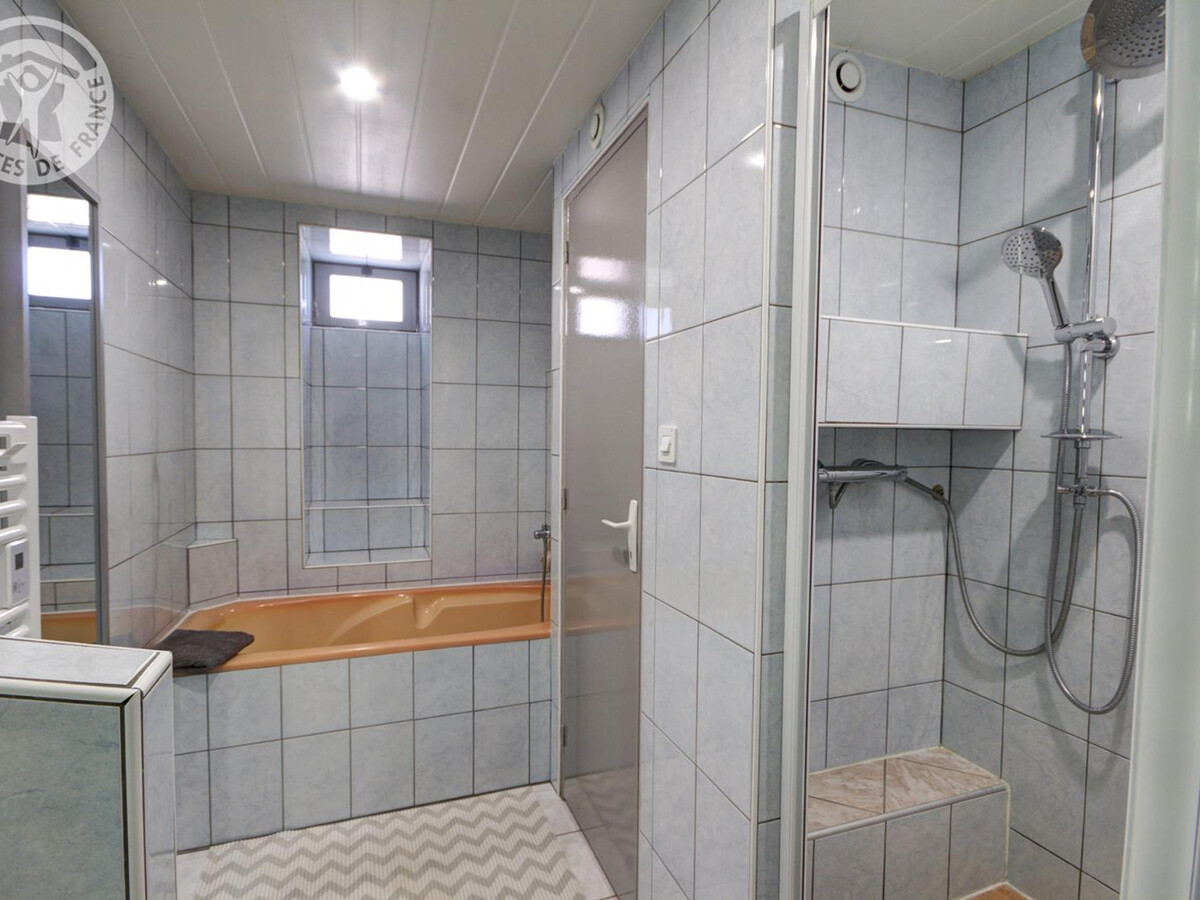 Gîte Les Lilas à Champoly, 90 m² au pied des bois - Photo 9