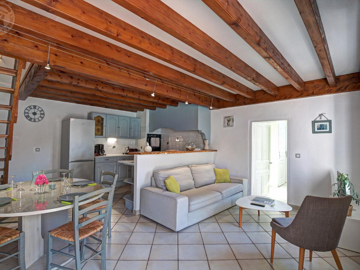 Le Vernat : gîte en pierre, piscine privée 5x3m - Photo 5