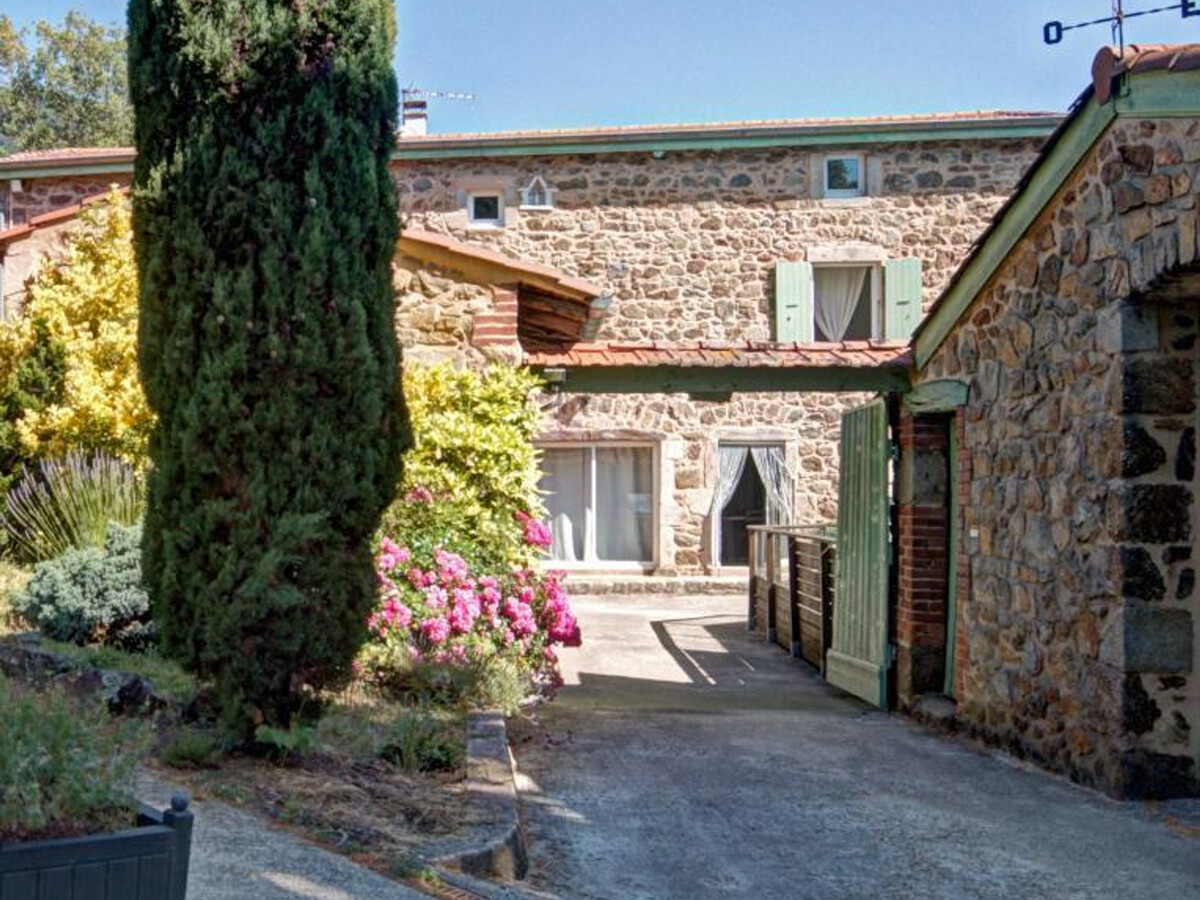Le Vernat : gîte en pierre, piscine privée 5x3m - Photo 23