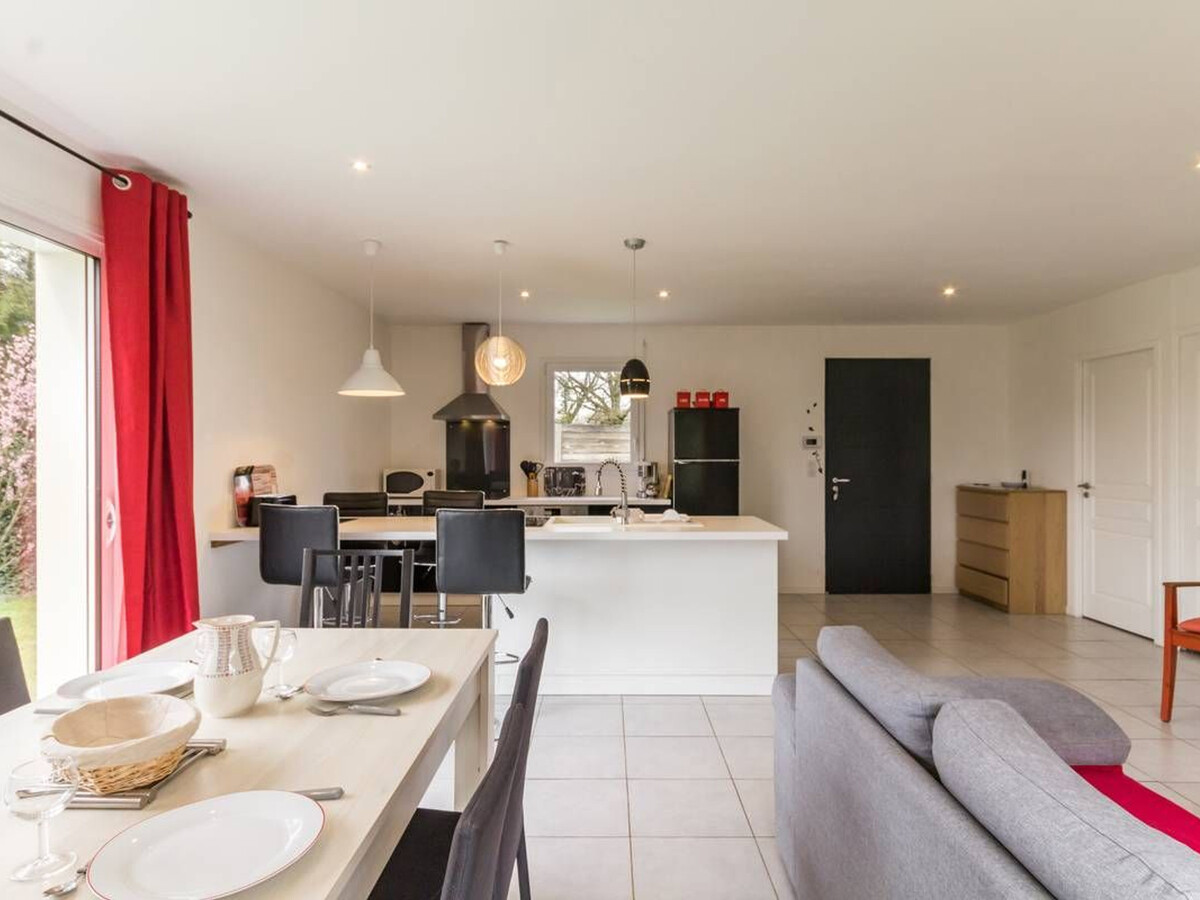 Maison contemporaine plain-pied à Nozay, 3 ch., jardin 700 m² - Photo 3