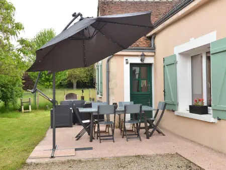 Location gite à Saint Calez en Saosnois, Charmante longère rénovée avec WiFi et animaux admis