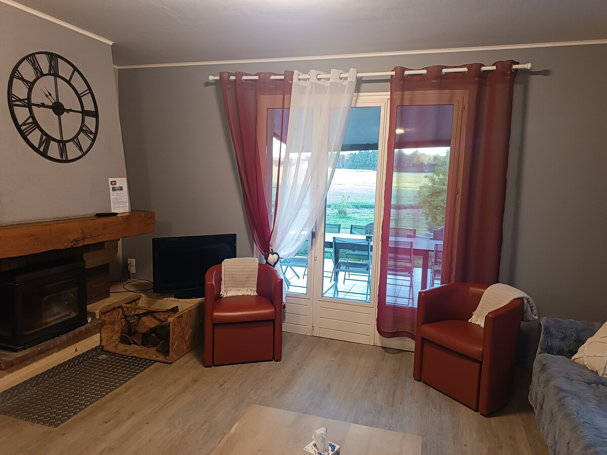 Gîte 15 pers. avec salle de jeux, tennis et cheminée - Photo 3