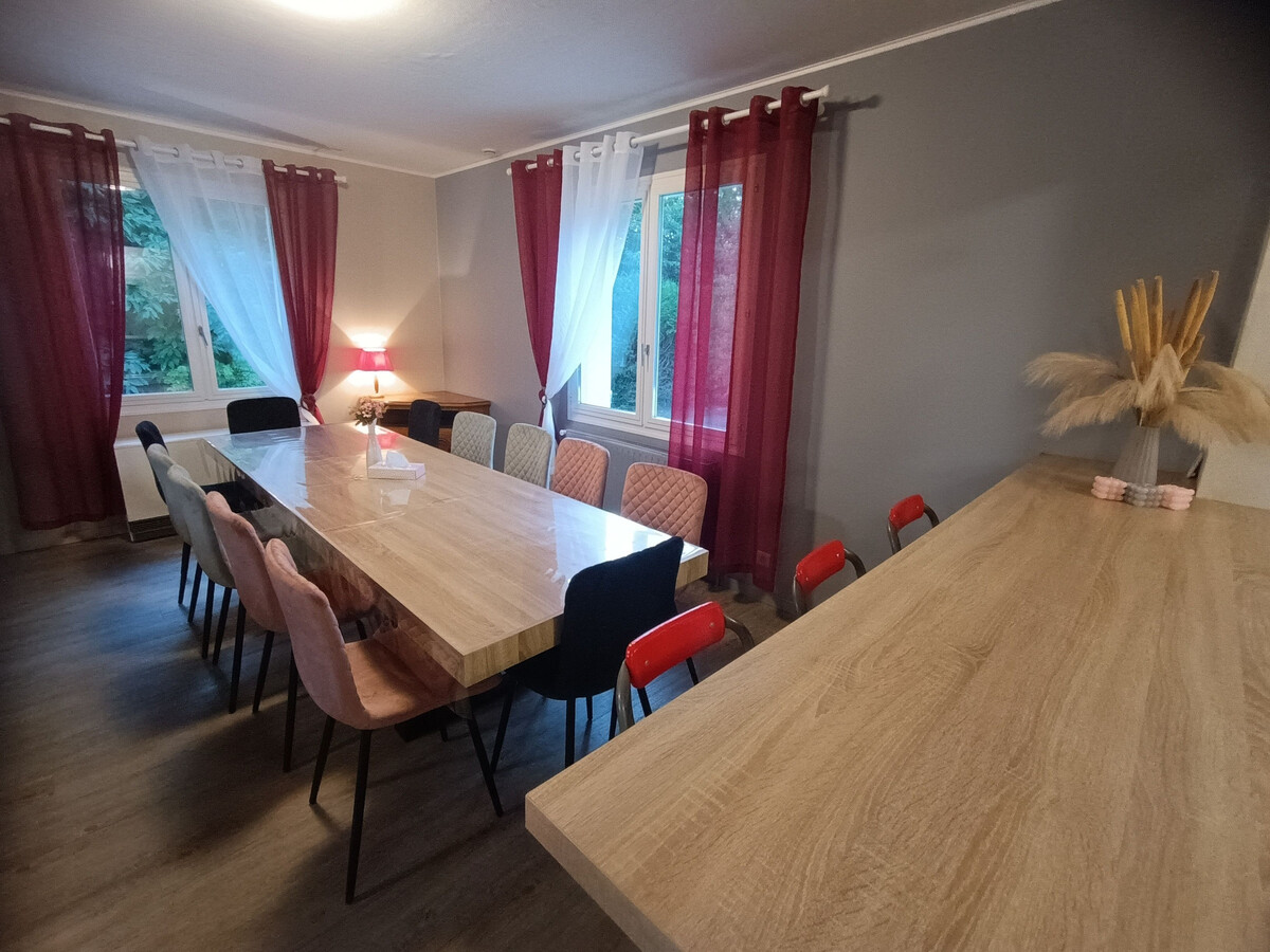Gîte 15 pers. avec salle de jeux, tennis et cheminée - Photo 4