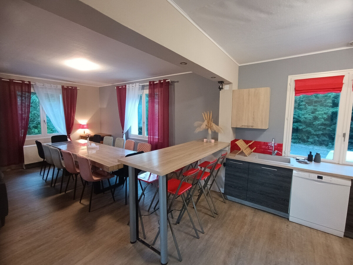 Gîte 15 pers. avec salle de jeux, tennis et cheminée - Photo 6