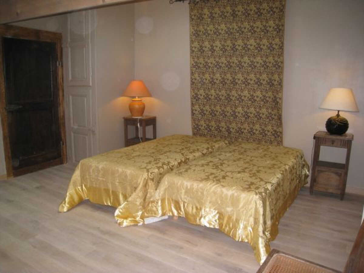 Gîte en ancienne cordonnerie, terrasse 25 m² à Tonnoy - Photo 9