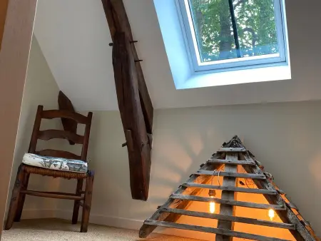 Gîte élégant avec jardin privé, vue sur château - Photo 9