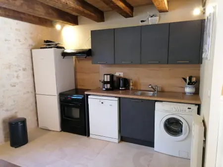 Gîte 8 pers. dans les communs du château d'Ainay-le-Vieil : photo 5