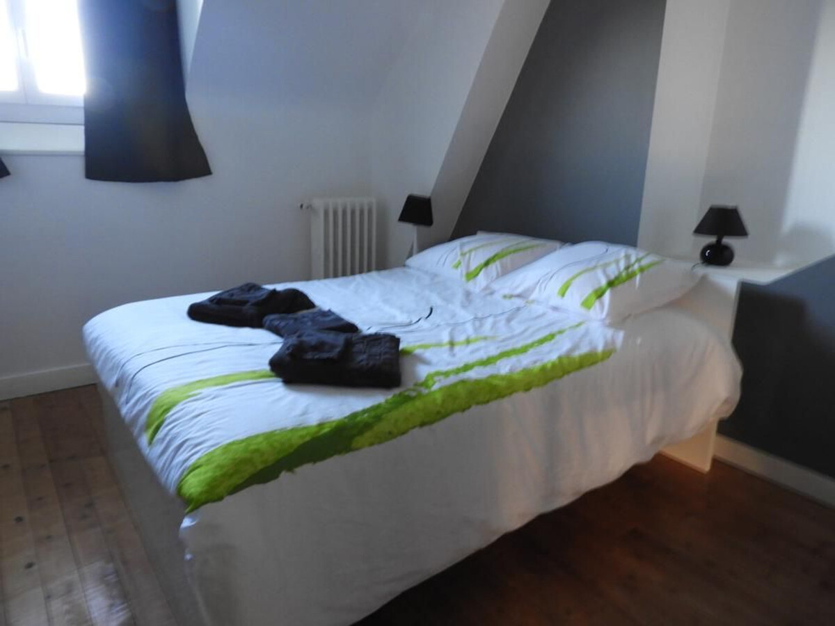 Gîte Bellevue à Écommoy, 4 chambres, 14 personnes - Photo 14