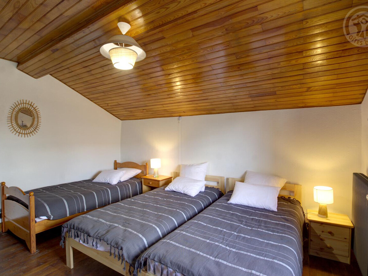 Ancienne ferme en pierre rénovée, 5 chambres à Chalmazel - Photo 20