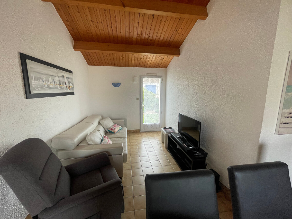 Maison 2 chambres avec jardin clos à 950m de la plage - Photo 6