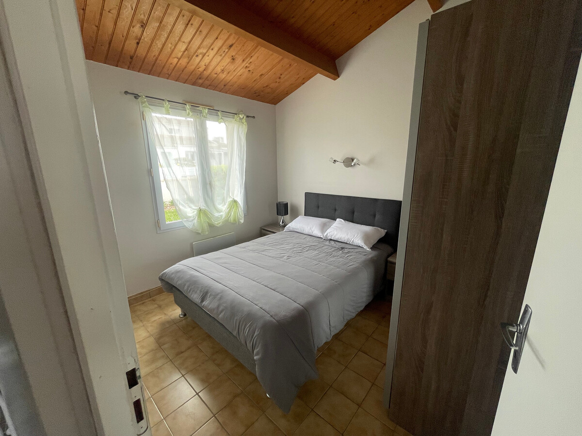 Maison 2 chambres avec jardin clos à 950m de la plage - Photo 7